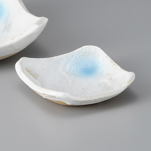 01604-411 青粉引正角小皿|業務用食器カタログ陶里30号