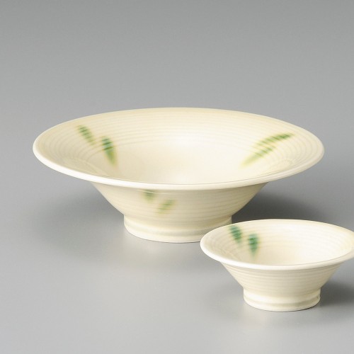 02237-311 黄釉織部流し反り渦丸鉢(大)|業務用食器カタログ陶里30号