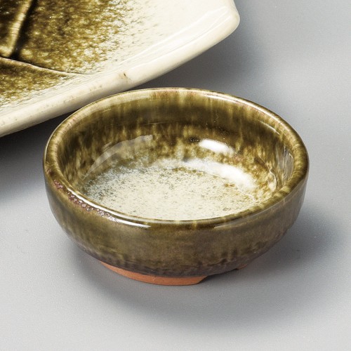 02404-191 織部かすみ三ッ足丸千代口|業務用食器カタログ陶里30号