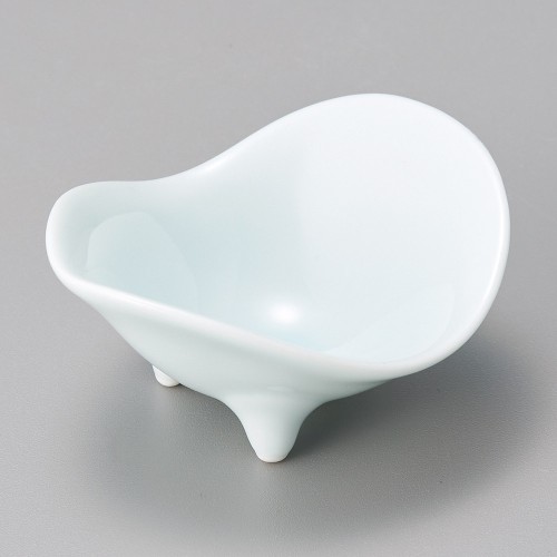 15805-191 青磁三ツ足珍味|業務用食器カタログ陶里30号