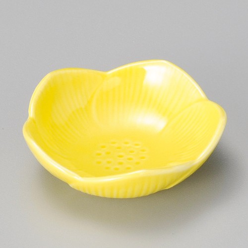 16510-081 花型黄釉6.5㎝珍味|業務用食器カタログ陶里30号