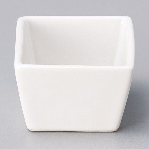 16529-341 谷口マス型珍味(白)|業務用食器カタログ陶里30号