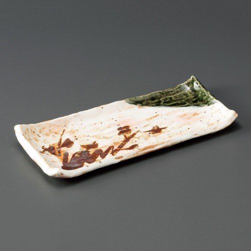 24105-521 織部古木焼物皿|業務用食器カタログ陶里30号