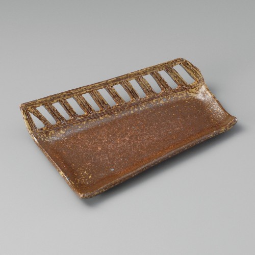 25025-181 備前風透かし変形焼物(小)(手造り)|業務用食器カタログ陶里30号