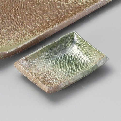 26234-151 南蛮織部長角小皿|業務用食器カタログ陶里30号
