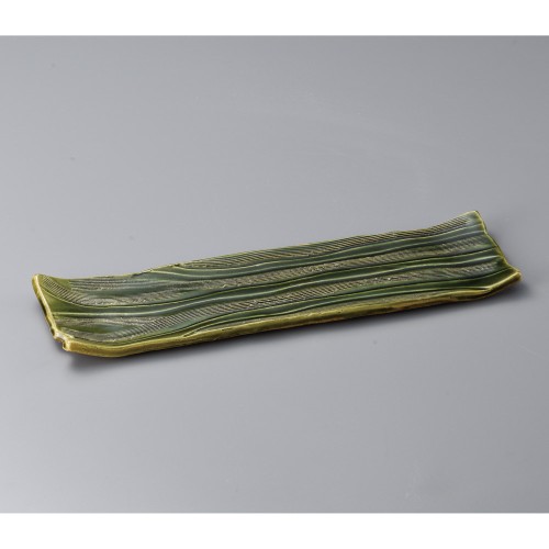 34003-051 織部クシメ長盛皿|業務用食器カタログ陶里30号
