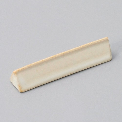 51119-081 白マット三角レストS|業務用食器カタログ陶里30号