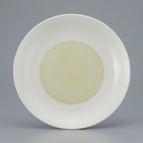82637-161 黄白唐草彫9.0皿|業務用食器カタログ陶里30号
