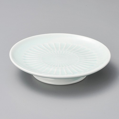 03709-461 青白磁(菊彫)6.0高台丸皿|業務用食器カタログ陶里30号