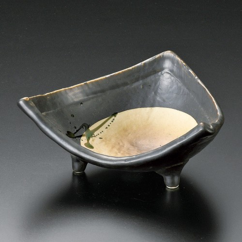 06805-471 満月三角小鉢|業務用食器カタログ陶里30号