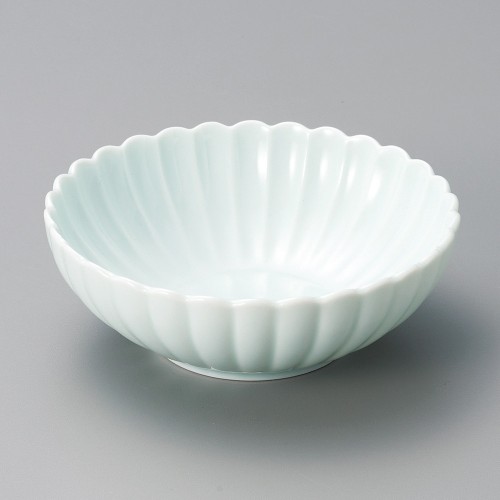 07224-601 菊型青磁13㎝鉢|業務用食器カタログ陶里30号