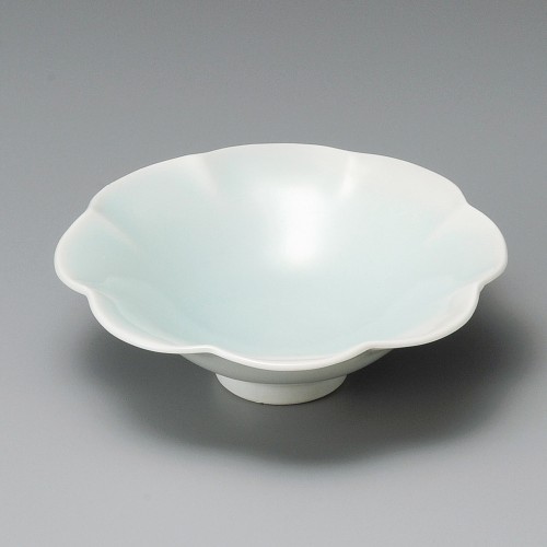 11452-181 青白磁輪花4.0鉢|業務用食器カタログ陶里30号