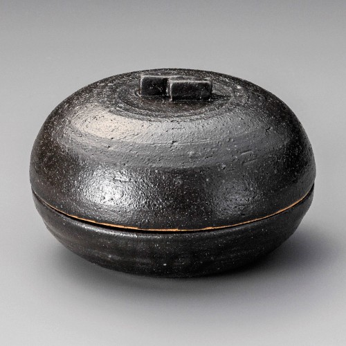 18612-181 黒オリベ手造り 丸フタ物|業務用食器カタログ陶里30号