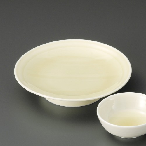 21001-181 黄白磁6.0高台皿|業務用食器カタログ陶里30号