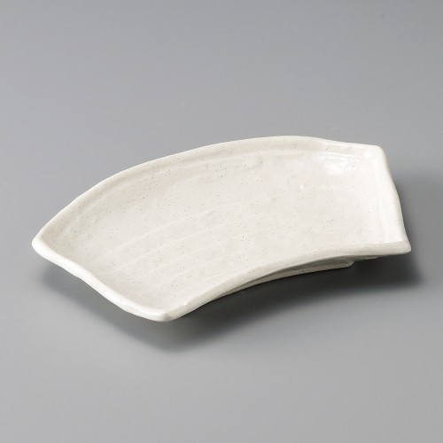 25917-541 白釉扇型皿|業務用食器カタログ陶里30号