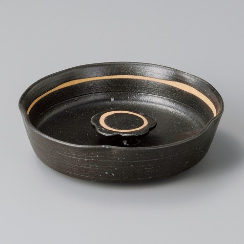 54009-181 黒オリベ花型6寸灰皿|業務用食器カタログ陶里30号