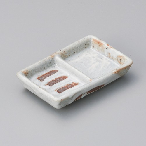 68120-181 銀志野芦(土物)二ツ切やくみ皿|業務用食器カタログ陶里30号