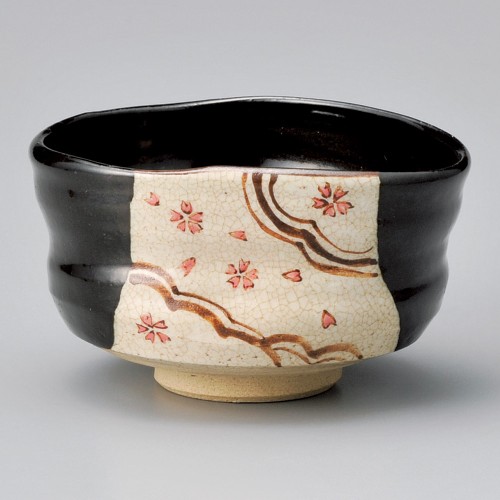 A2601-451 黒織部沓型茶盌(木)景陶作|業務用食器カタログ陶里30号