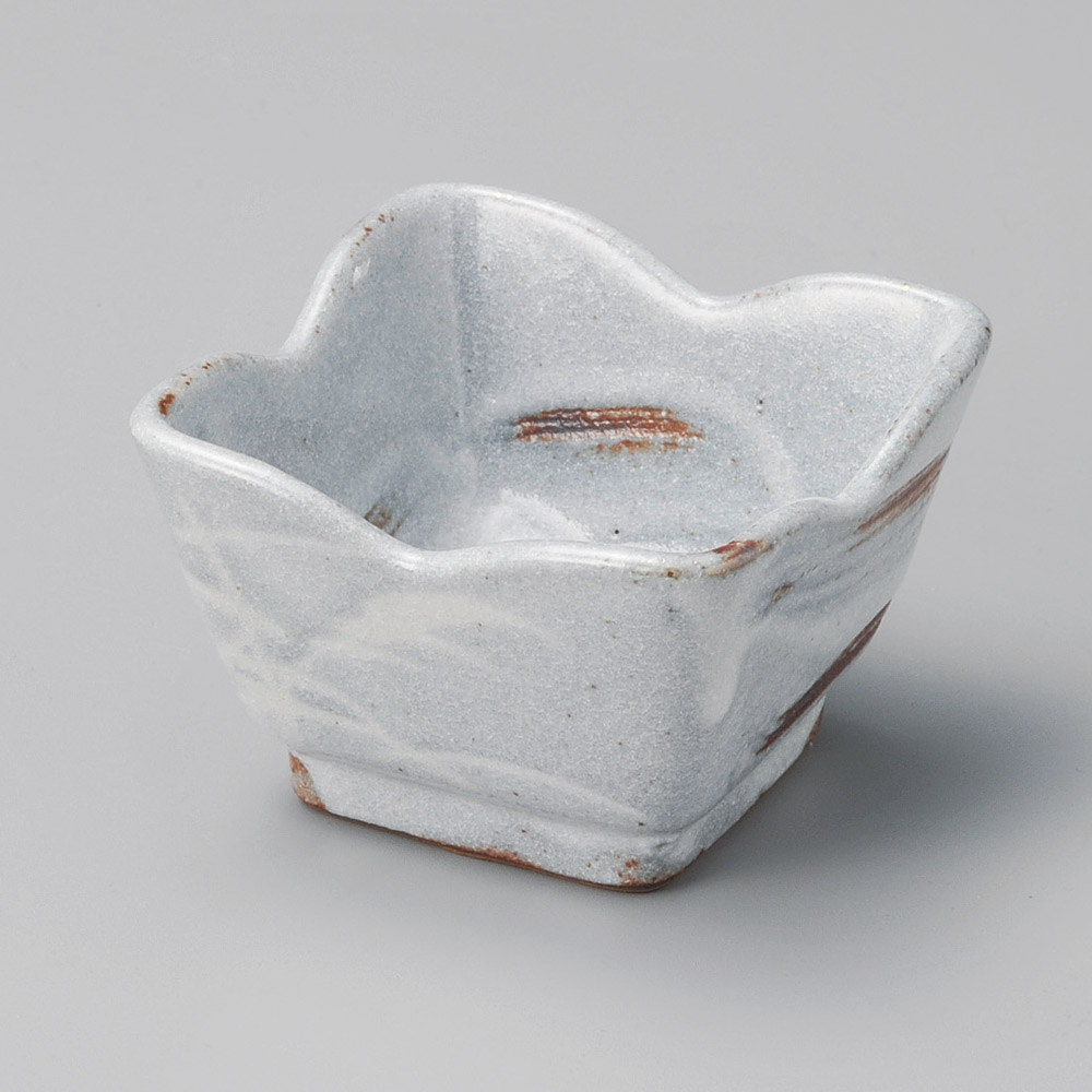 11637-181 銀志野芦(土物)花形3.3小鉢|業務用食器カタログ陶里31号