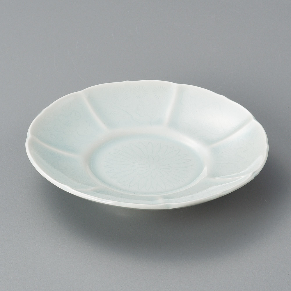 32014-121 青磁花彫6寸皿|業務用食器カタログ陶里31号