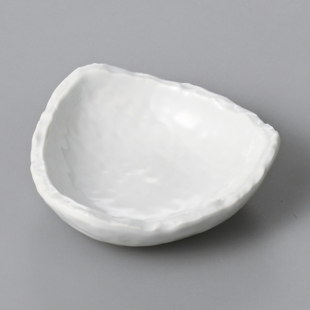 42023-461 白磁三角ボール(小)|業務用食器カタログ陶里31号